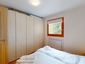 19268870-Ferienwohnung-4-Pontresina-300x225-4