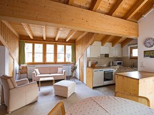 23537332-Ferienwohnung-2-Pontresina-300x225-1