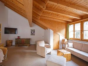 23537332-Ferienwohnung-2-Pontresina-300x225-2