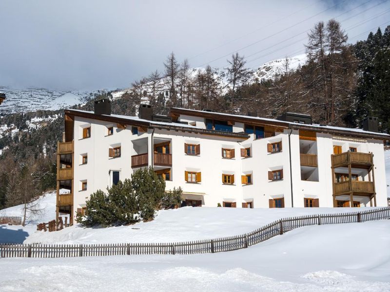 5433548-Ferienwohnung-6-Pontresina-800x600-2