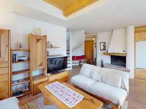 23891834-Ferienwohnung-4-Pontresina-300x225-1