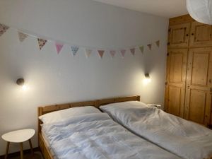 23384346-Ferienwohnung-4-Pontresina-300x225-4