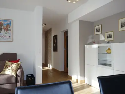 Wohn/Esszimmer und Küche