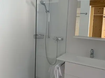 Bad mit Dusche