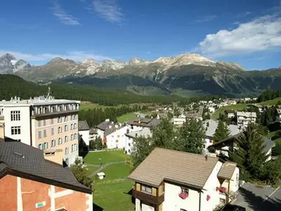 Aussicht Richtung Muragl und Celerina