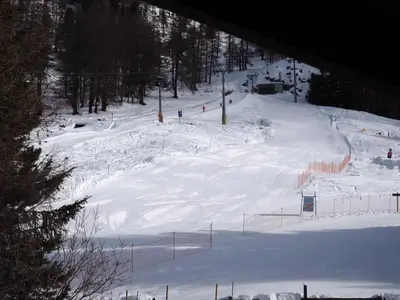 Aussicht vom Balkon im Winter.(Skilift Languard)