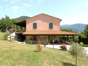 Ferienwohnung für 6 Personen (95 m²) in Popiglio