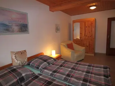 Schlafraum mit Doppelbett