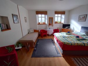 23274508-Ferienwohnung-5-Poprad-300x225-3