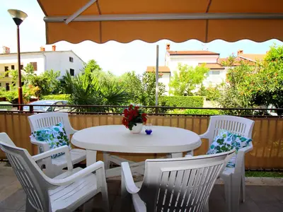 Ferienwohnung für 3 Personen (60 m²) in Poreč 1/10