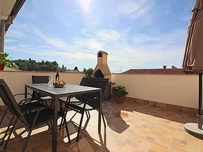 Ferienwohnung für 4 Personen (55 m²) in Poreč 1/10