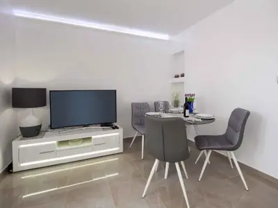 Ferienwohnung für 4 Personen (60 m²) in Poreč 3/10