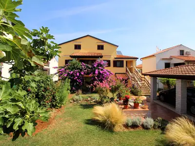 Ferienwohnung für 4 Personen (80 m²) in Poreč 1/10