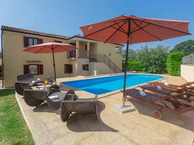 Ferienwohnung für 5 Personen (72 m²) in Poreč 1/10