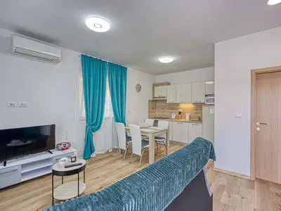 Ferienwohnung für 5 Personen (56 m²) in Poreč 7/10