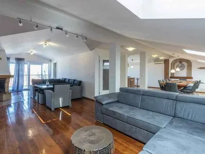 Ferienwohnung für 10 Personen (205 m²) in Poreč 1/10