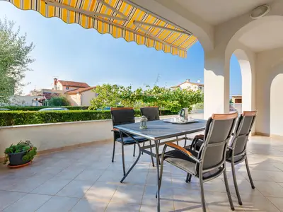 Ferienwohnung für 4 Personen (65 m²) in Poreč 6/10