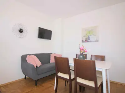 Ferienwohnung für 4 Personen (55 m²) in Poreč 8/10