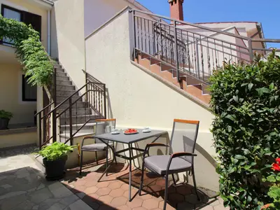 Ferienwohnung für 2 Personen (32 m²) in Poreč 1/10