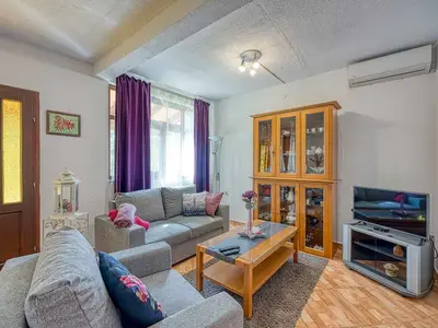 Ferienwohnung für 2 Personen (60 m²) in Poreč 1/10