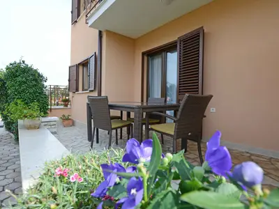 Ferienwohnung für 4 Personen (50 m²) in Poreč 1/10