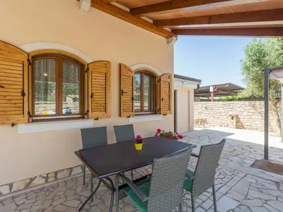 Ferienwohnung für 4 Personen (64 m²) in Poreč 2/10