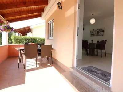 Ferienwohnung für 4 Personen (55 m²) in Poreč 2/10