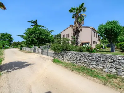 Ferienwohnung für 3 Personen (88 m²) in Dračevac 7/10