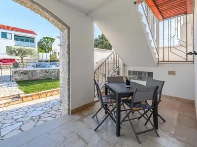 Ferienwohnung für 10 Personen (130 m²) in Poreč 4/10
