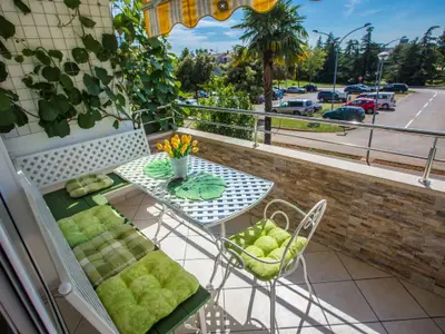 Ferienwohnung für 5 Personen (80 m²) in Poreč 1/10