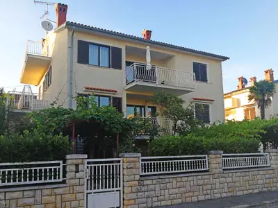 Ferienwohnung für 4 Personen (56 m²) in Poreč 1/10