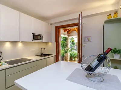 Ferienwohnung für 2 Personen (53 m²) in Poreč 6/10