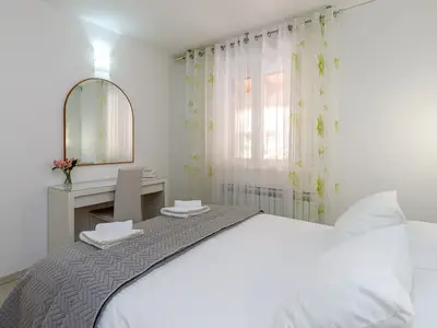 Ferienwohnung für 2 Personen (53 m²) in Poreč 9/10