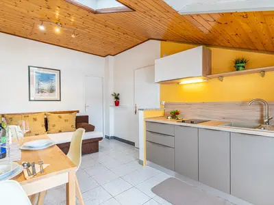 Ferienwohnung für 5 Personen (59 m²) in Poreč 1/10