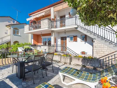Ferienwohnung für 6 Personen (90 m²) in Poreč 1/10
