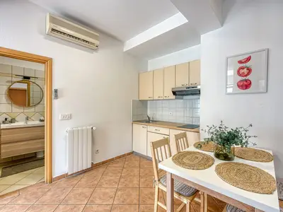 Ferienwohnung für 5 Personen (58 m²) in Poreč 3/10