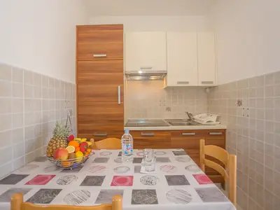 Studio-Apartment Punta für 2 Personen in der Nähe des Strandes in Mali Maj.