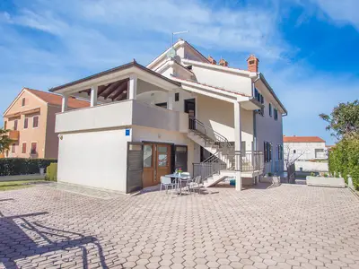 Apartment house Berkovic Punta in Mali Maj