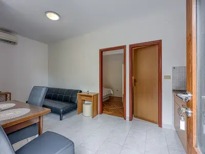 Ferienwohnung für 2 Personen (25 m²) in Poreč 8/10