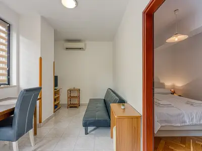 Ferienwohnung für 2 Personen (25 m²) in Poreč 9/10