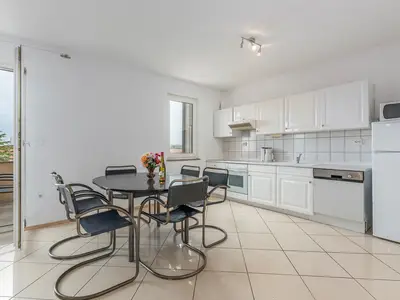 Ferienwohnung für 4 Personen (80 m²) in Poreč 7/10