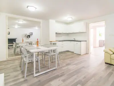Ferienwohnung für 2 Personen (66 m²) in Poreč 3/10