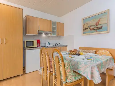 Ferienwohnung für 2 Personen (44 m²) in Poreč 9/10