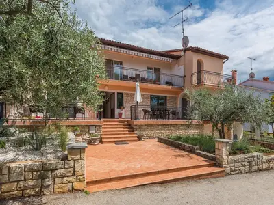 Ferienwohnung für 3 Personen (40 m²) in Poreč 1/10