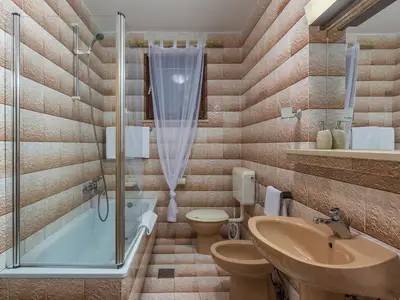 Ferienwohnung für 2 Personen (36 m²) in Poreč 9/10