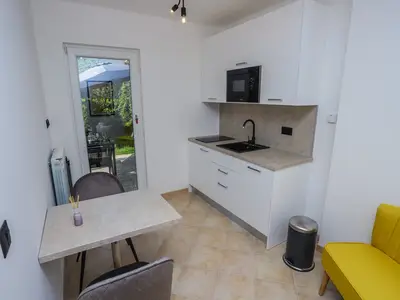 Ferienwohnung für 2 Personen (25 m²) in Poreč 10/10