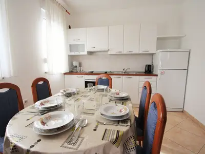 Ferienwohnung für 4 Personen (61 m²) in Poreč 9/10