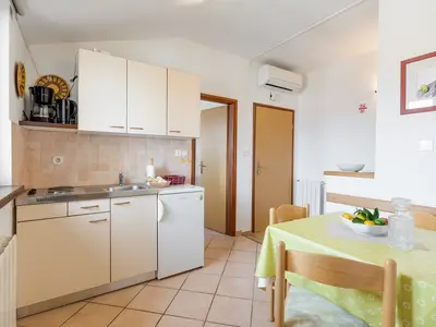Ferienwohnung für 4 Personen (51 m²) in Poreč 4/10