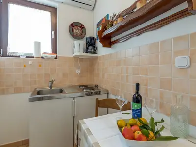 Ferienwohnung für 2 Personen (31 m²) in Poreč 6/10