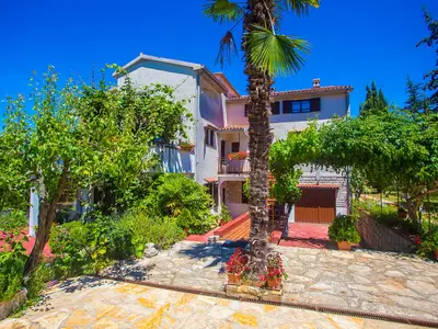 Ferienwohnung für 4 Personen (59 m²) in Poreč 1/10